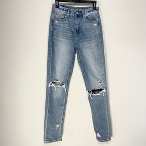 American Eagle Medium Wash Mom Jeans High Rise Distressed Ripped Size 2 Long